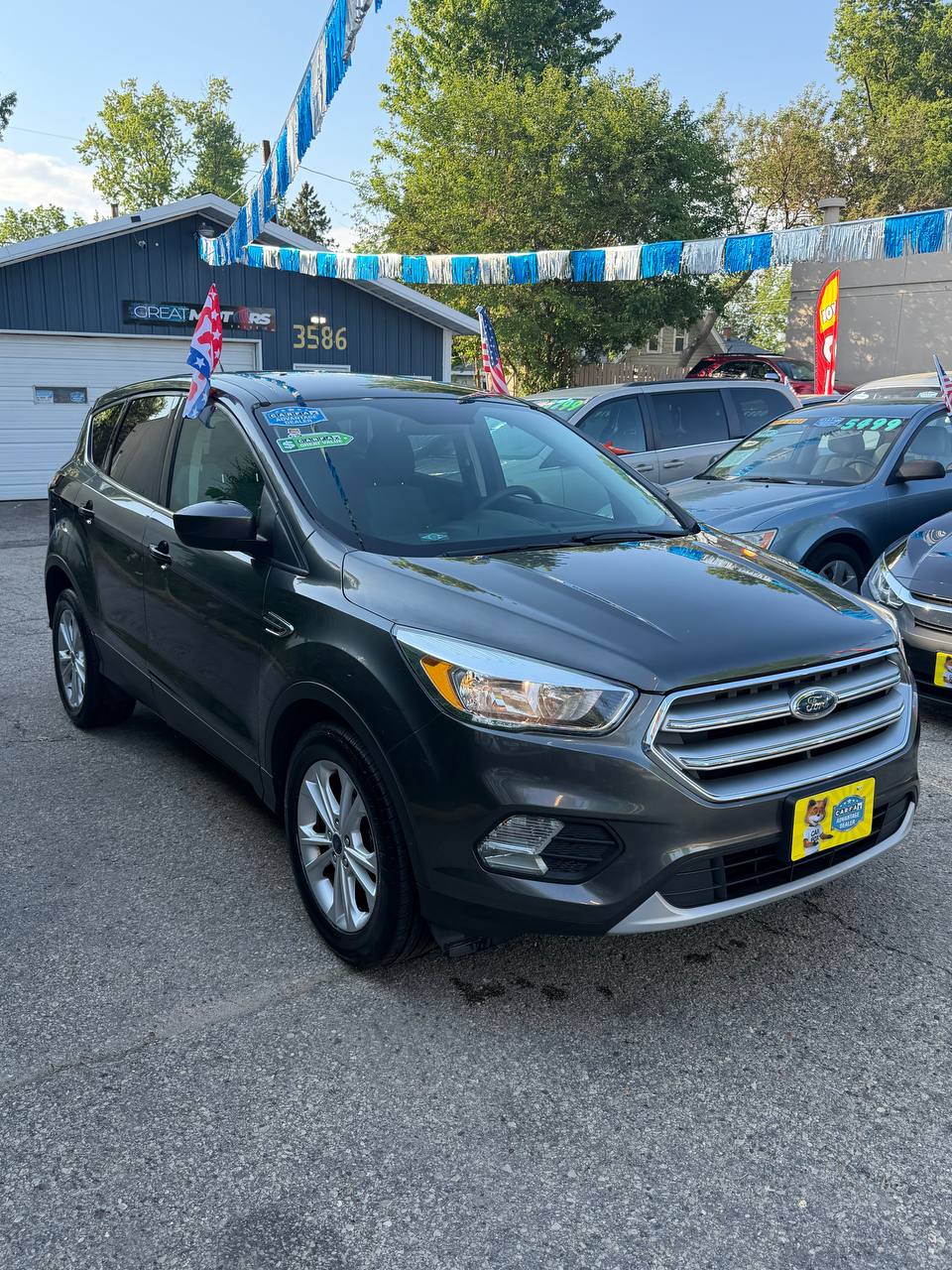2017 Ford Escape SE's photo